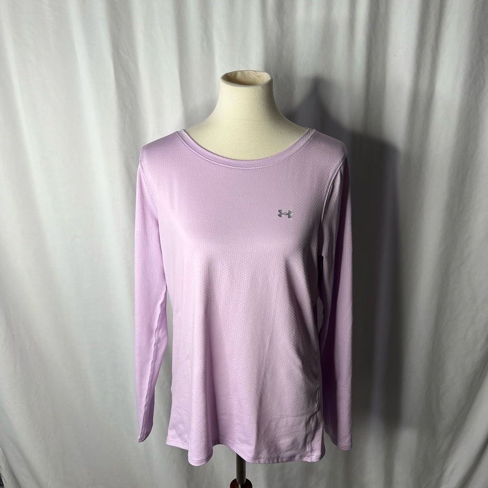 Under Armour HeatGear Long Sleeve Performance Top – Size L (Lavender). NEW